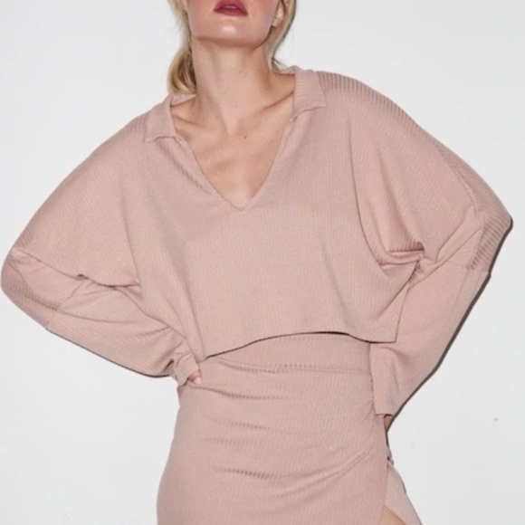 NWT LNA REVOLVE CROPPED  CAPE TOP IN NUDE - S - Picture 2 of 6